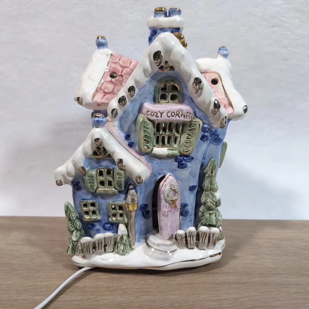 Vintage Cozy Corner Blue Pink Ceramic Lighted Cottage Christmas House 50s-70s - Picture 5 of 8
